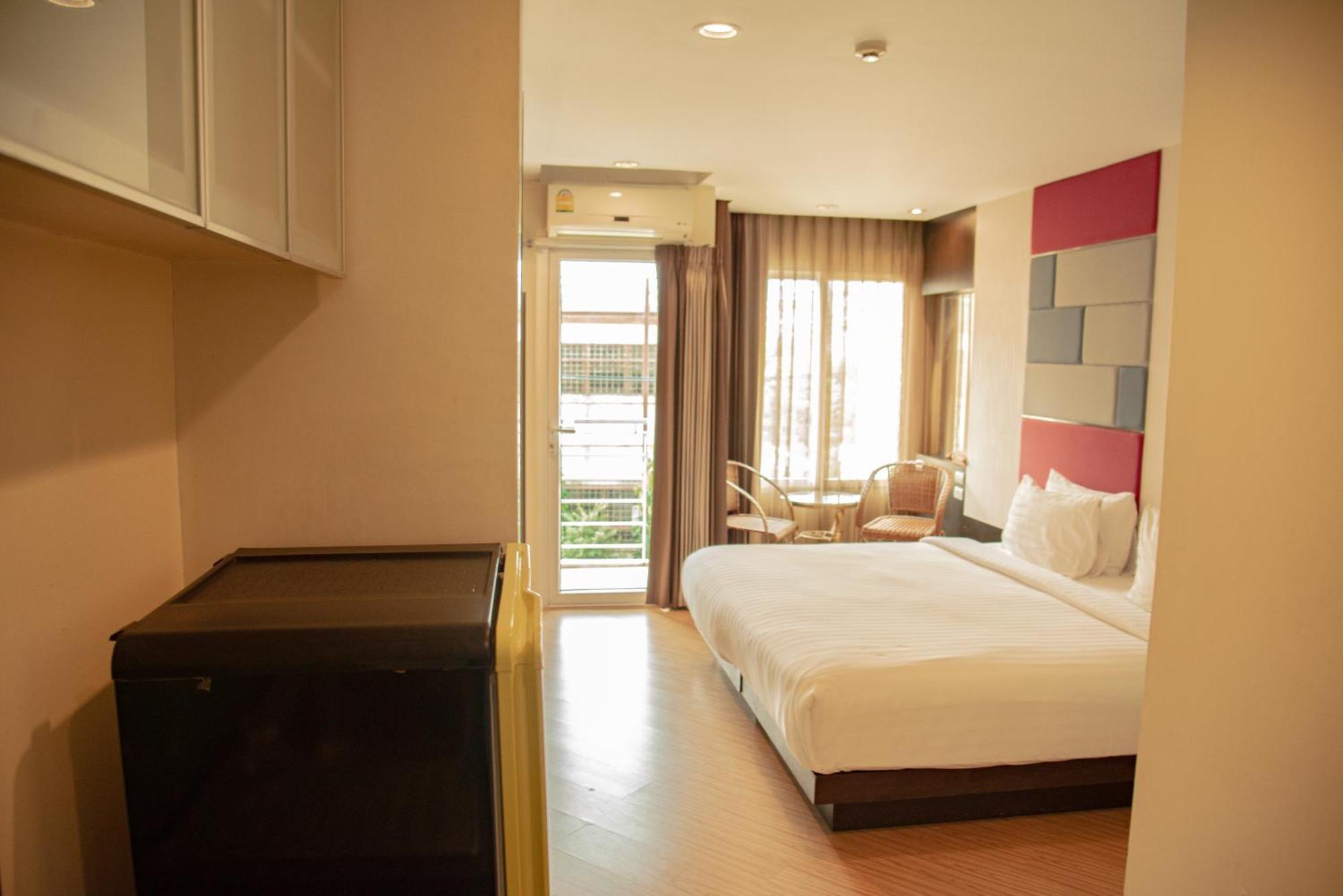 The Sunreno Hotel Sha Bangkok Luaran gambar