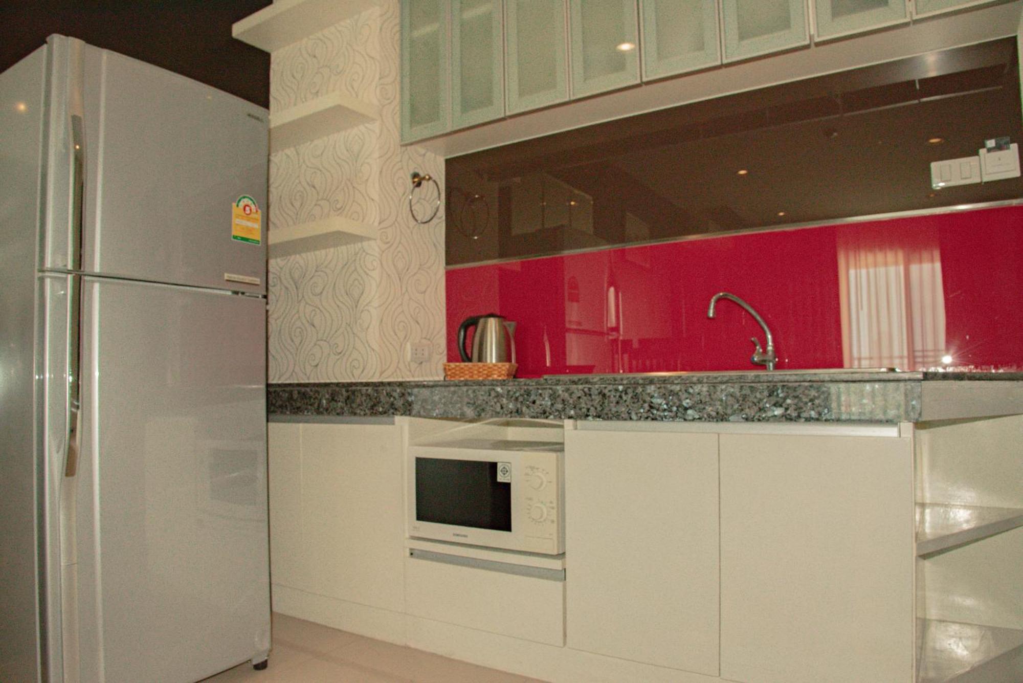 The Sunreno Hotel Sha Bangkok Luaran gambar