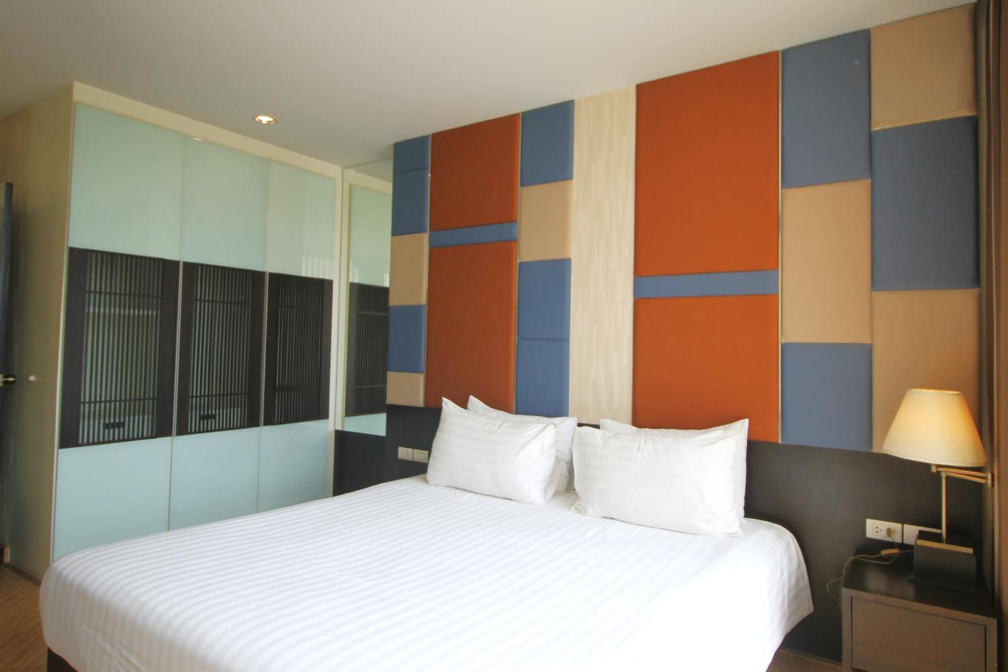 The Sunreno Hotel Sha Bangkok Luaran gambar