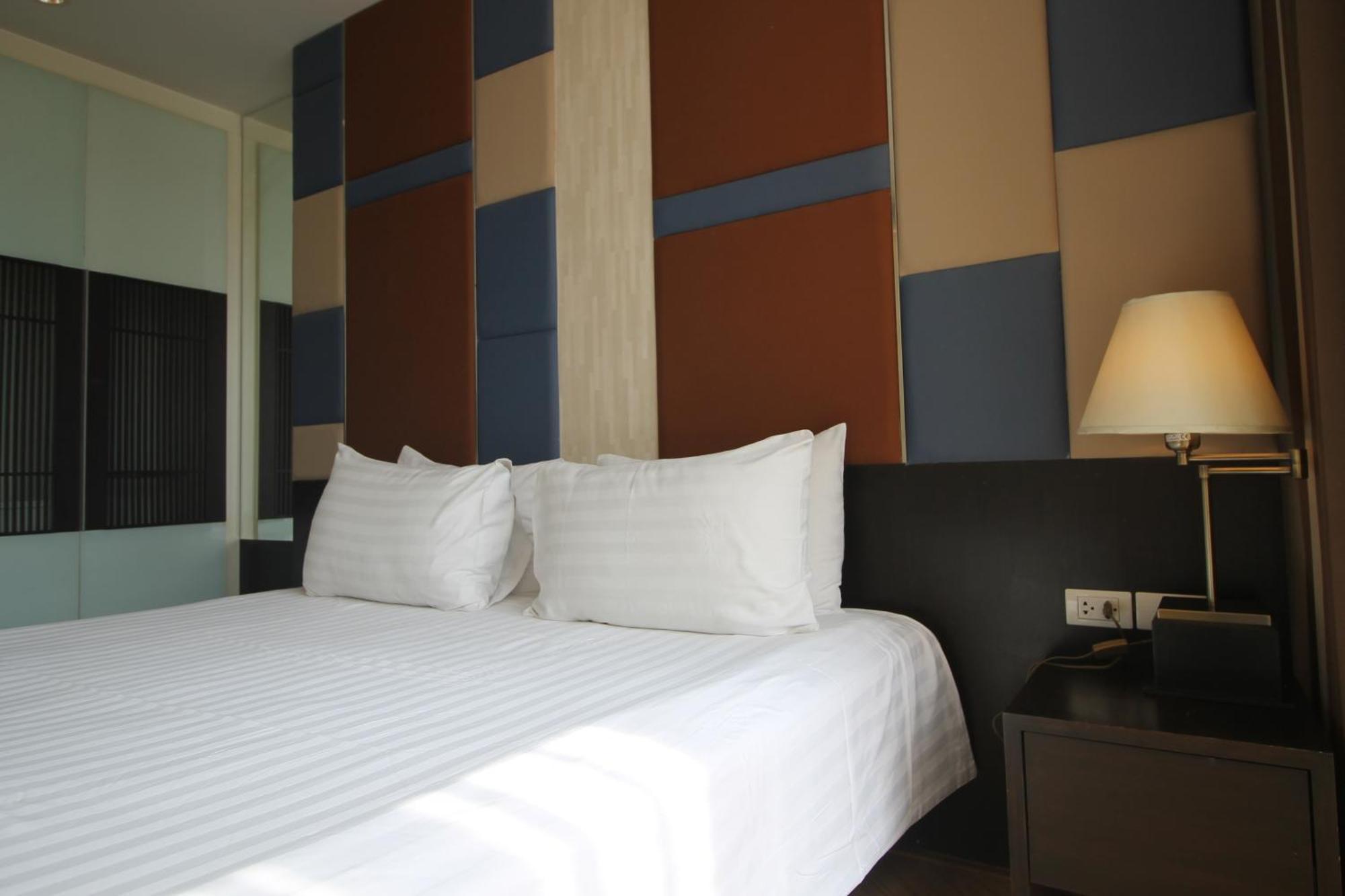 The Sunreno Hotel Sha Bangkok Luaran gambar