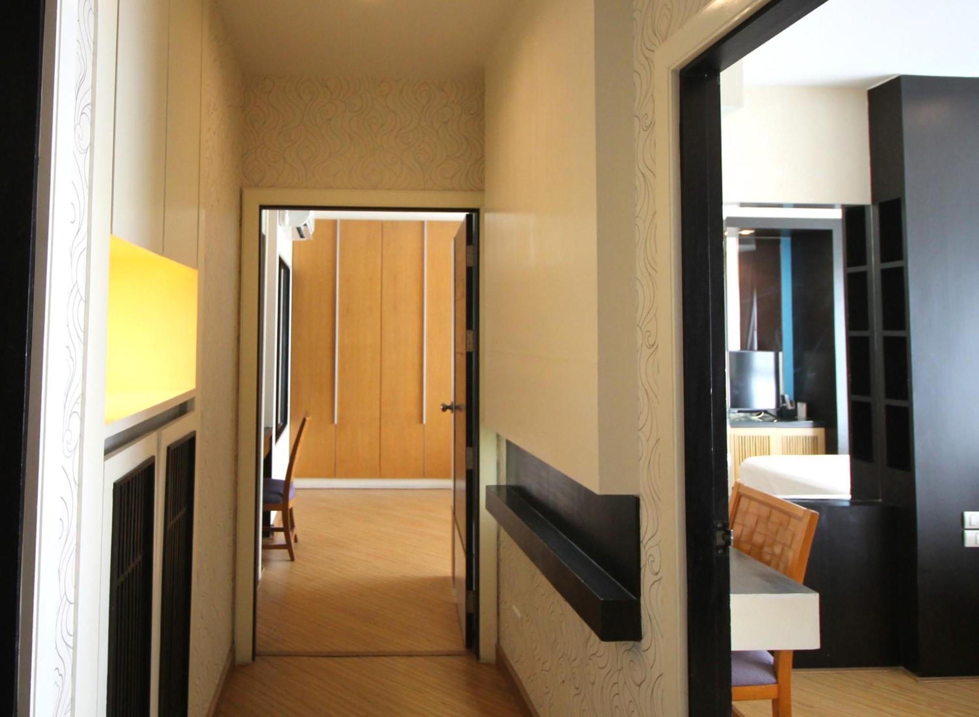 The Sunreno Hotel Sha Bangkok Luaran gambar
