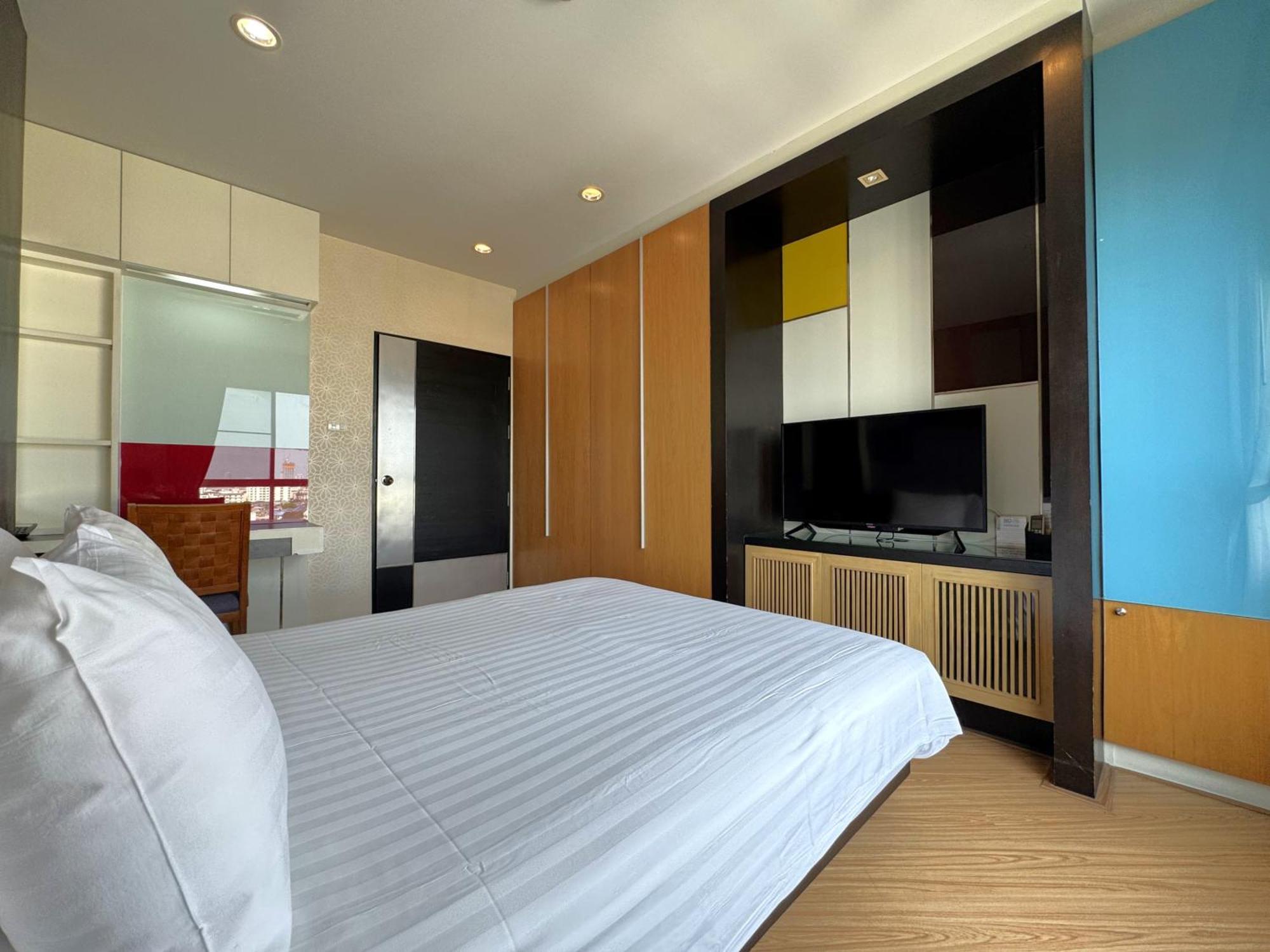 The Sunreno Hotel Sha Bangkok Luaran gambar