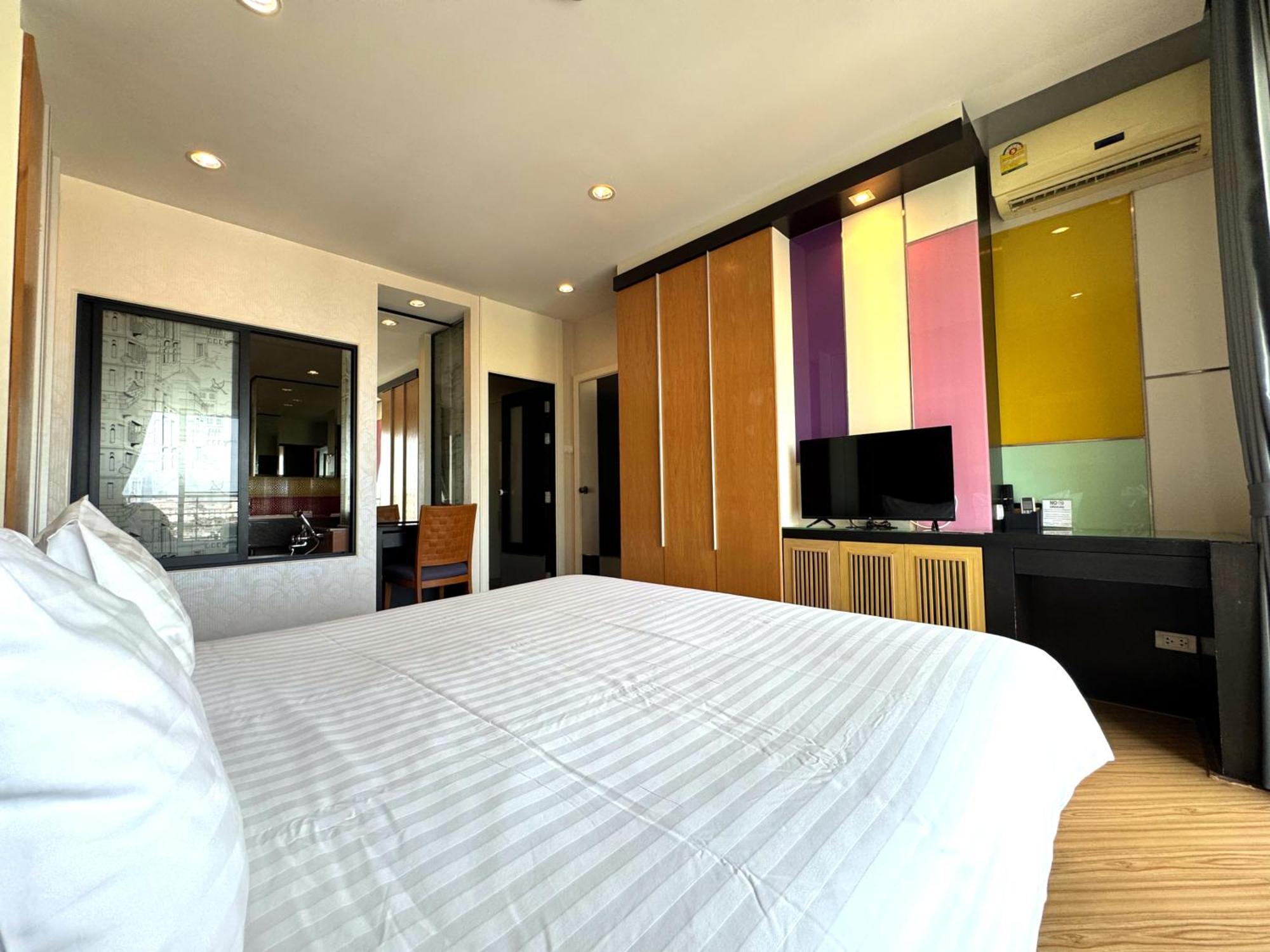 The Sunreno Hotel Sha Bangkok Luaran gambar