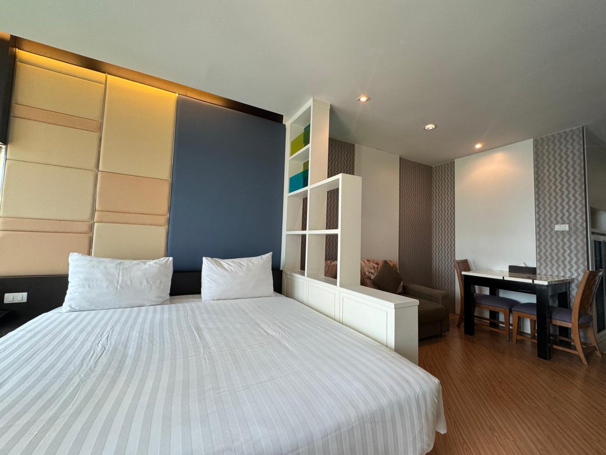 The Sunreno Hotel Sha Bangkok Luaran gambar